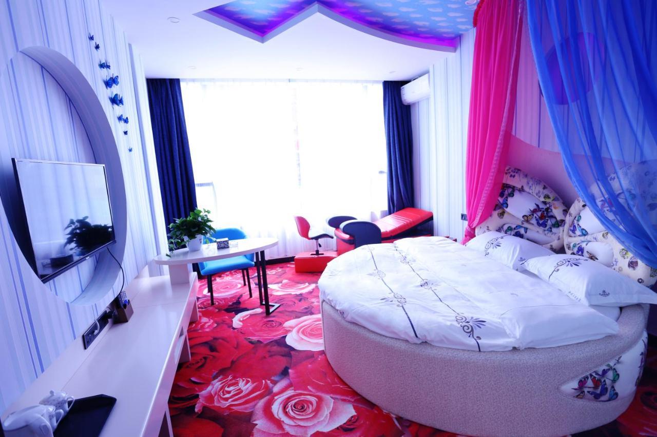 Kunming Mengda Holiday Hotel Buitenkant foto