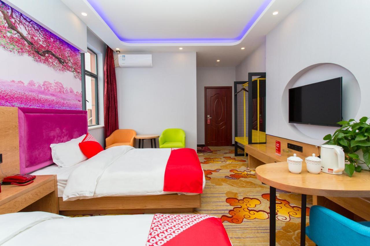 Kunming Mengda Holiday Hotel Buitenkant foto