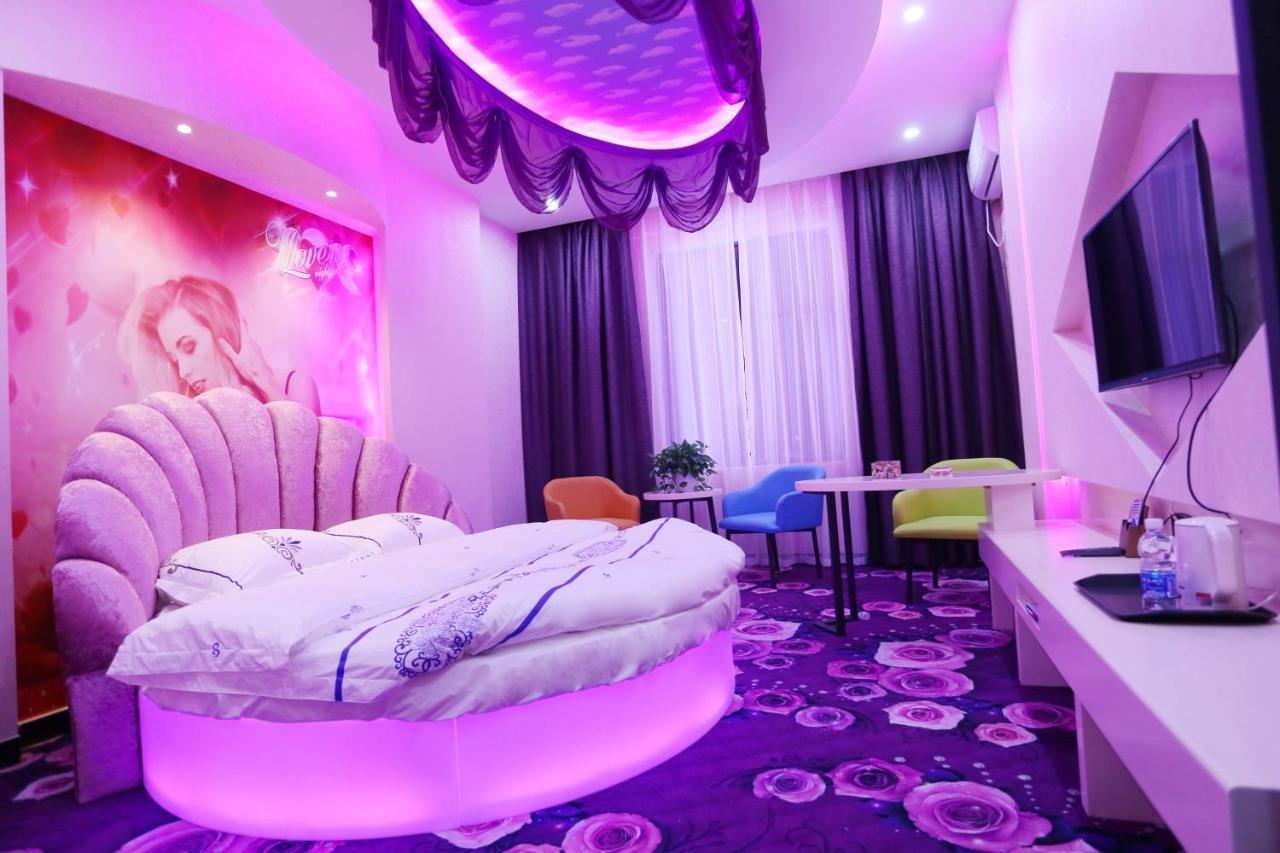 Kunming Mengda Holiday Hotel Buitenkant foto