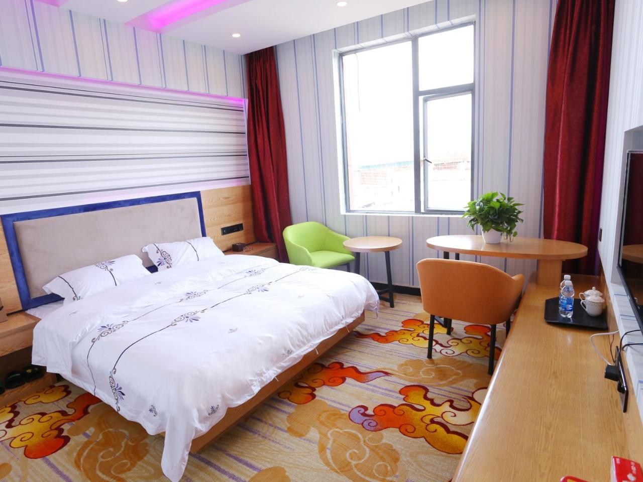 Kunming Mengda Holiday Hotel Buitenkant foto